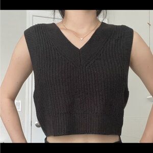 H&M sweater vest